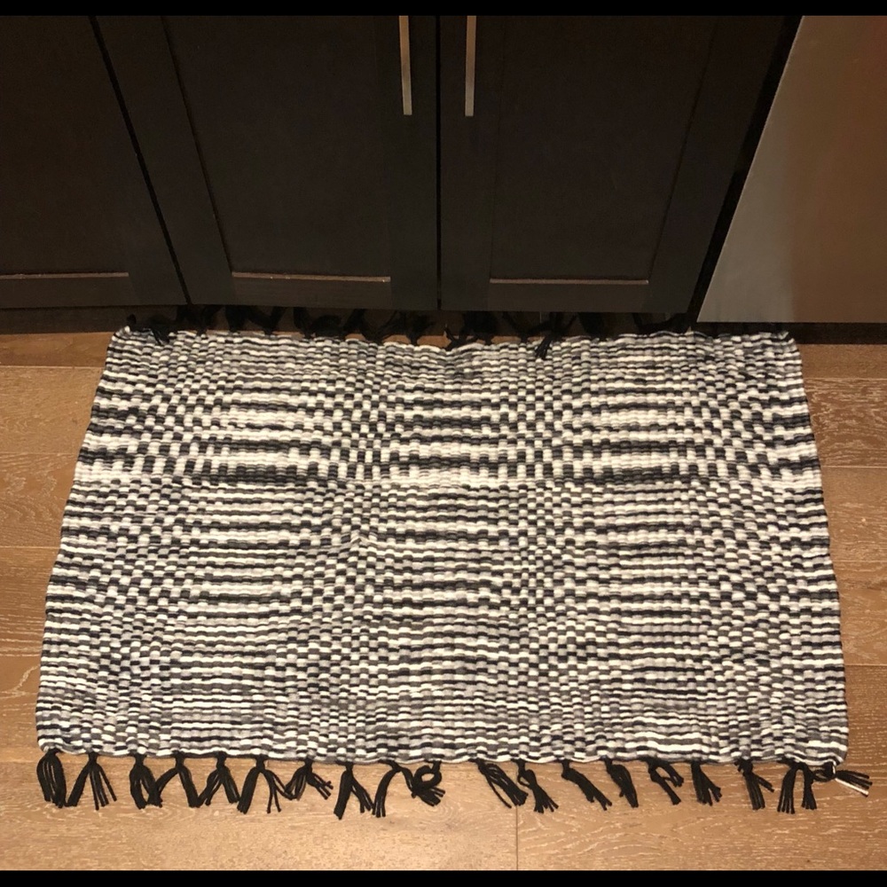 3'x2' Handmade indoor outdoor mat or rug